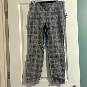 NWT Old Navy Plaid Stretch-Fit Skinny Pant Size 8